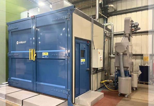 Sand Blasting And Painting Units